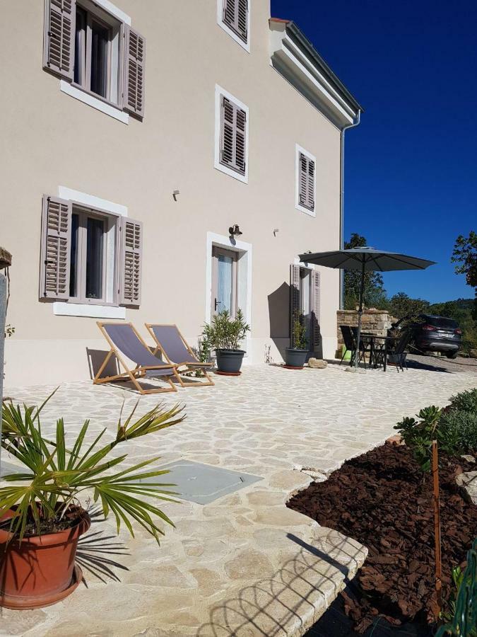 Vila Flora Secovlje Exterior photo